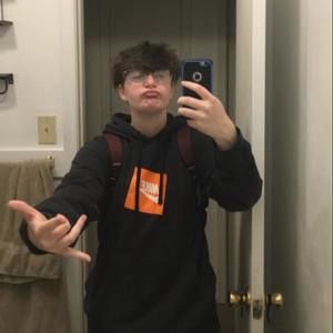 Meet your Posher, Braxton